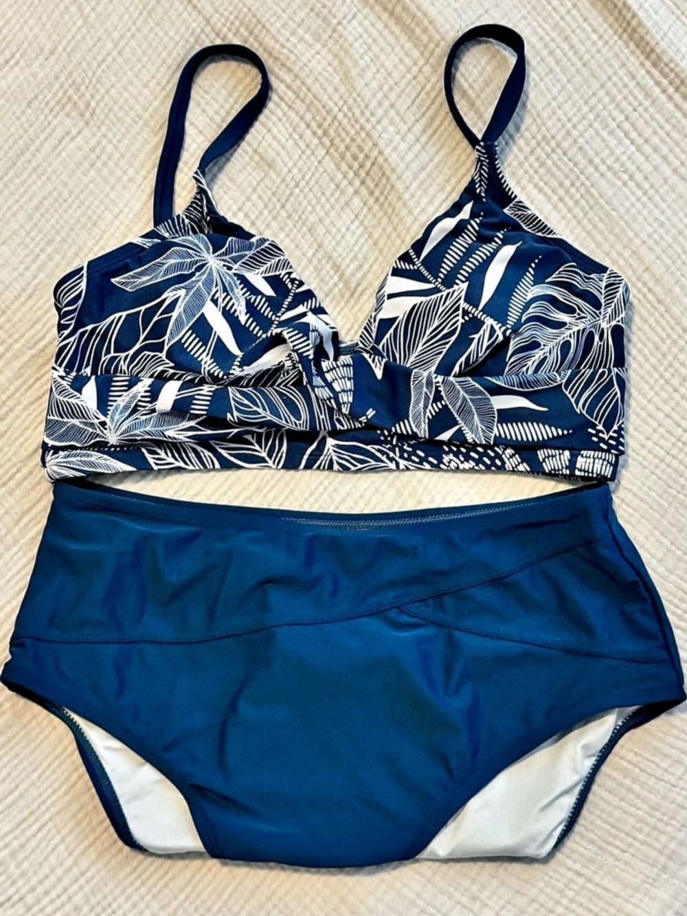 Printed Bikini Set in Blue & White Like New